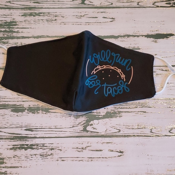 NWOT Face Mask - Picture 4 of 7